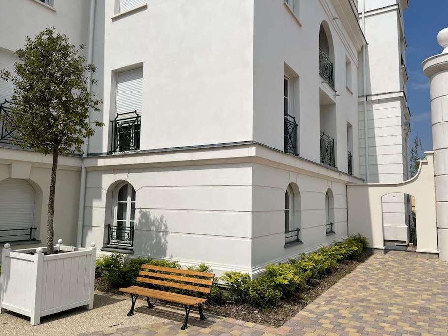 Superbe Tres Confortable Appartement Serris